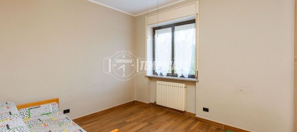 Apartamento de 4 divisões em Vanzaghello, Italy N.º 303750 17