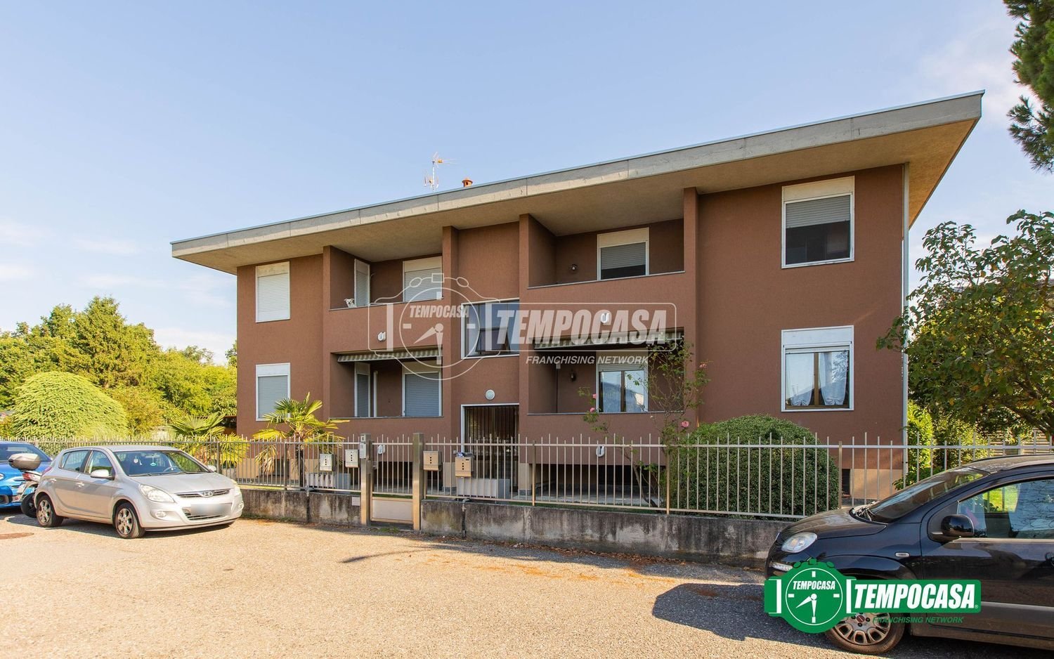 Apartamento de 4 divisões em Vanzaghello, Italy N.º 303750