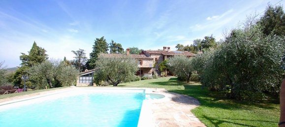 6 غرف نوم منزل في Passignano sul Trasimeno, Italy رقم 53693 9