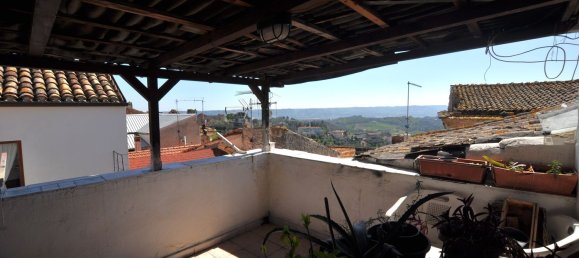 Квартира с 2 комнатами в Спольторе, Италия № 35018 21