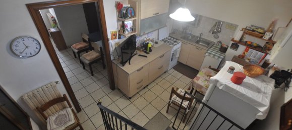 Квартира с 2 комнатами в Спольторе, Италия № 35018 12