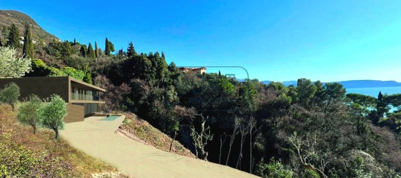 Villa de 4 dormitorios en Gardone Riviera, Italy No. 404325 3