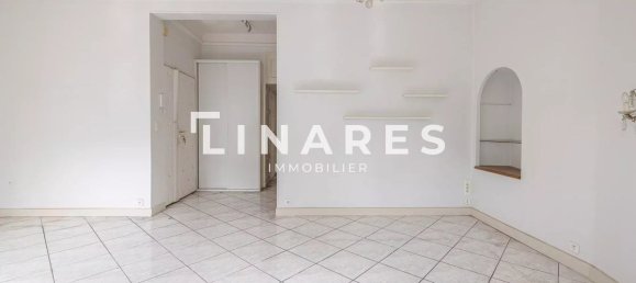 1 bedroom Apartment in Marseille, France No. 282189 5