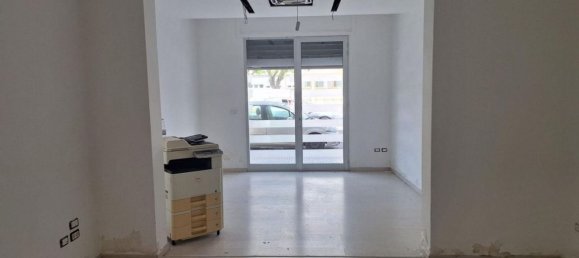 Коммерческая недвижимость 71м² в Бриндизи, Италия № 369896 10