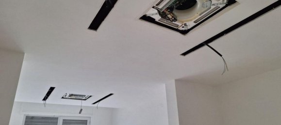 Коммерческая недвижимость 71м² в Бриндизи, Италия № 369896 12