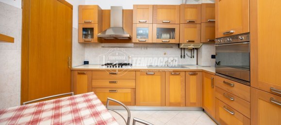 3 rooms Apartment in Masate, Italy No. 290587 9