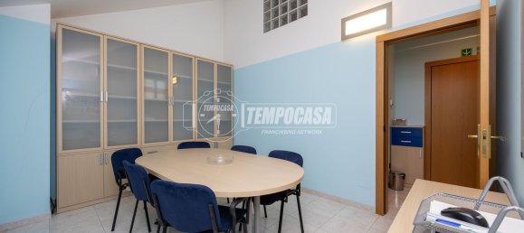 3 rooms Apartment in Masate, Italy No. 290587 13