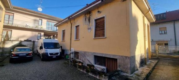 3 bedrooms Apartment in Paderno Dugnano, Italy No. 276213 4