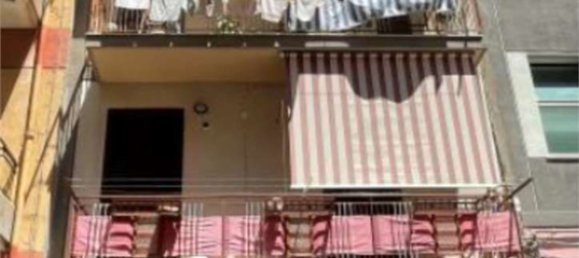 Квартира с 4 комнатами в Палермо, Италия № 222061 3