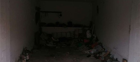 2 rooms Apartment in Parma, Italy No. 261818 10