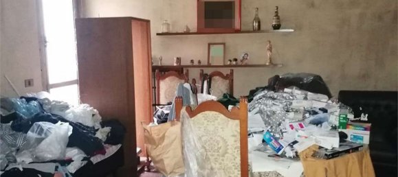 2 rooms Apartment in Parma, Italy No. 261818 5