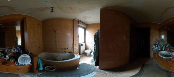 2 rooms Apartment in Parma, Italy No. 261818 14