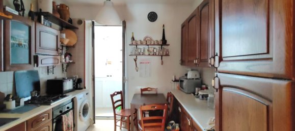 3 bedrooms Apartment in Bari, Italy No. 343948 17