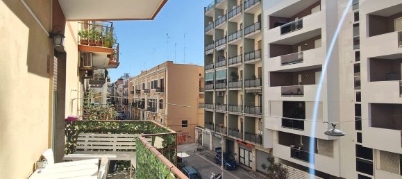 3 bedrooms Apartment in Bari, Italy No. 343948 14