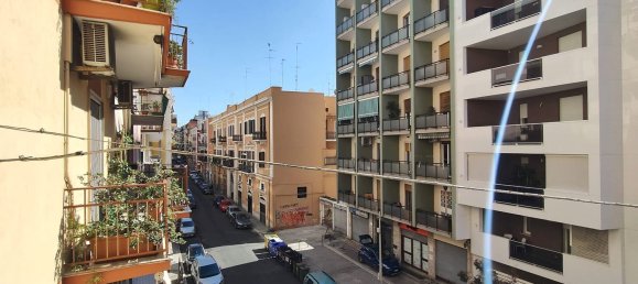 3 bedrooms Apartment in Bari, Italy No. 343948 13