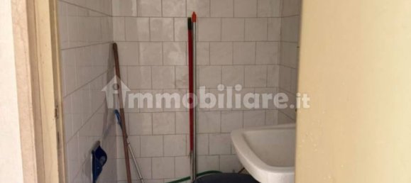 Entrepôt à Giovinazzo, Italy 25m² No. 329901 4