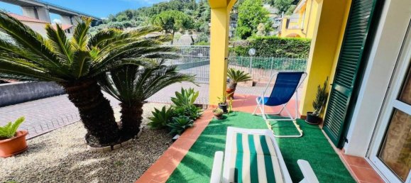 Apartamento de 3 habitaciónes en San Bartolomeo al Mare, Italy No. 25383 6