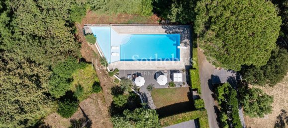 7 bedrooms Villa in Lucca, Italy No. 283316 3