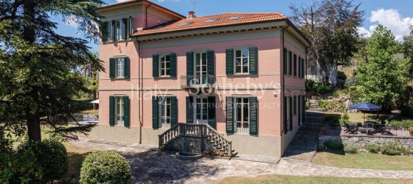 7 bedrooms Villa in Lucca, Italy No. 283316 2