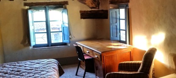 2 bedrooms House in Borgo a Mozzano, Italy No. 320502 4