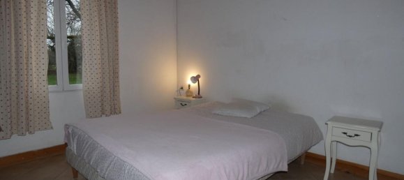 5 bedrooms House in Loches, France No. 228732 10