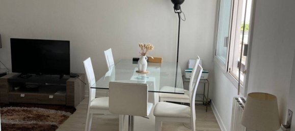 Apartamento de 2 habitaciónes en Courbevoie, France No. 329357 4