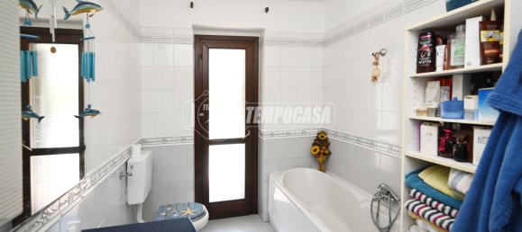 4 rooms Apartment in Venaria Reale, Italy No. 274513 2