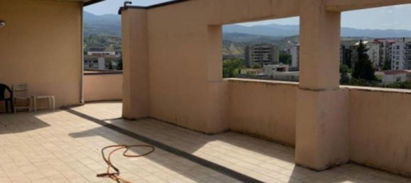 Пентхаус с 1 спальней в Ренде, Италия № 343638 2