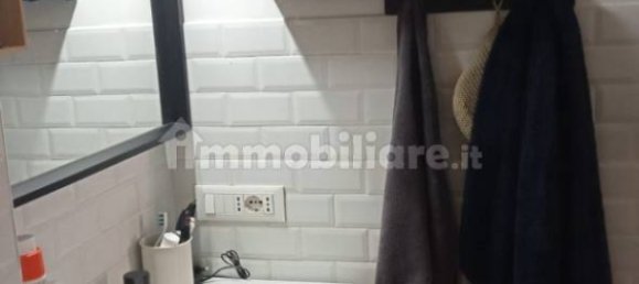 4 bedrooms Apartment in Rome, Italy No. 373905 9