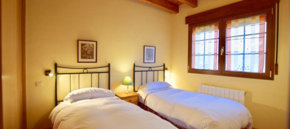 Дом с 6 спальнями в Бургос, Испания № 99463 12