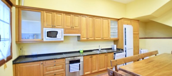 Дом с 6 спальнями в Бургос, Испания № 99463 3