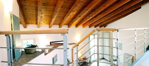 Дуплекс с 3 комнатами в Монтано Лучино, Италия № 2626 8