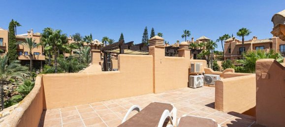 5 bedrooms House in Mijas, Spain No. 19295 3