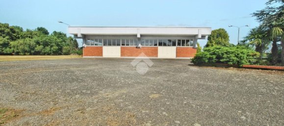  مستودع في Crescentino, Italy 12000متر مربع رقم 103800 5