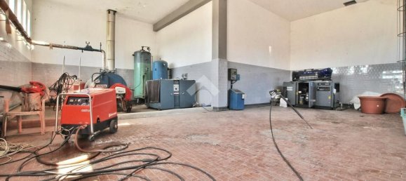  مستودع في Crescentino, Italy 12000متر مربع رقم 103800 19