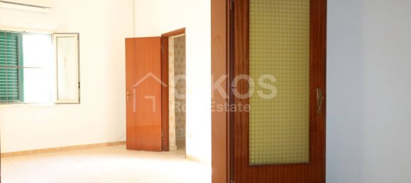 Casa de 2 dormitorios en Noto, Italy No. 365027 5