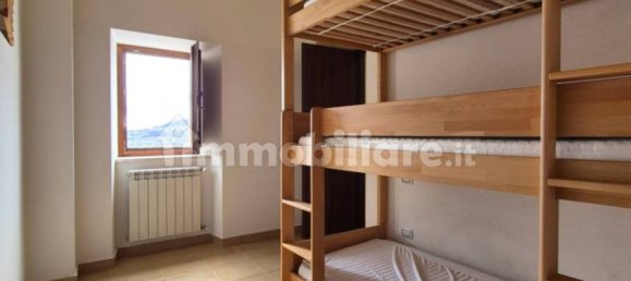 2 bedrooms House in Rocca di Cambio, Italy No. 61208 51