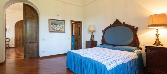 8 bedrooms Villa in Siena, Italy No. 137888 24