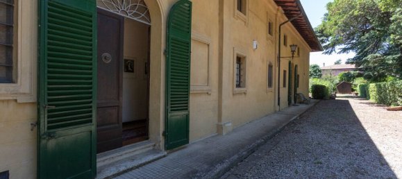 8 bedrooms Villa in Siena, Italy No. 137888 30