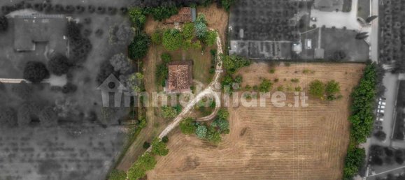 5 bedrooms Villa in Marsciano, Italy No. 353614 33