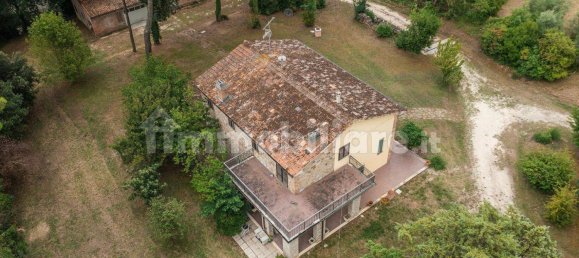 5 bedrooms Villa in Marsciano, Italy No. 353614 28