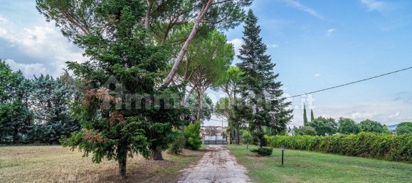 5 bedrooms Villa in Marsciano, Italy No. 353614 41