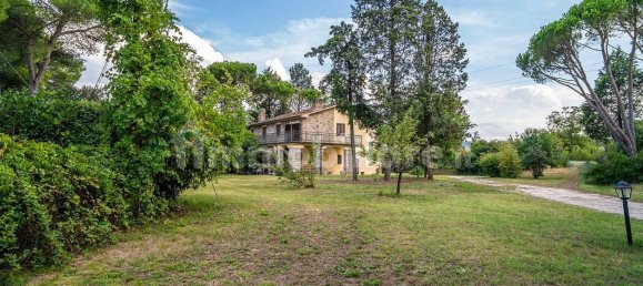 5 bedrooms Villa in Marsciano, Italy No. 353614 39