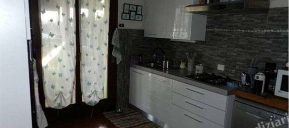 3 bedrooms Apartment in Vescovato, Italy No. 285536 4