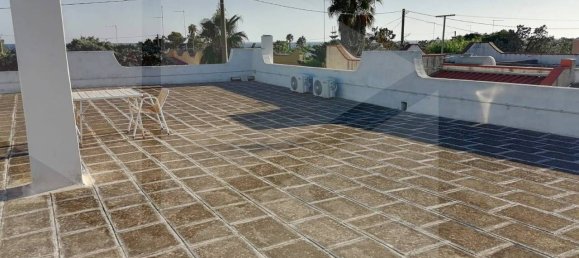 Villa de 5 habitaciónes en Manduria, Italy No. 28008 31