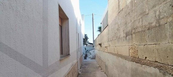 Villa de 5 habitaciónes en Manduria, Italy No. 28008 44