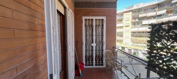 2 Schlafzimmer Wohnung in Rome, Italy, Nr. 338035 14