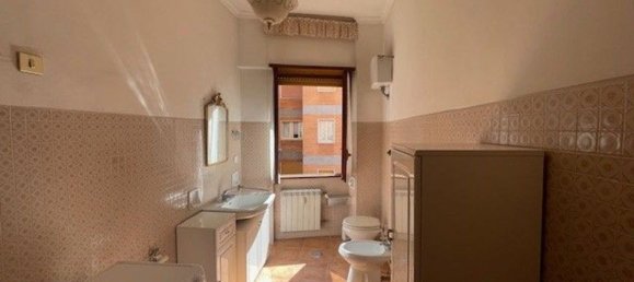 2 Schlafzimmer Wohnung in Rome, Italy, Nr. 338035 11
