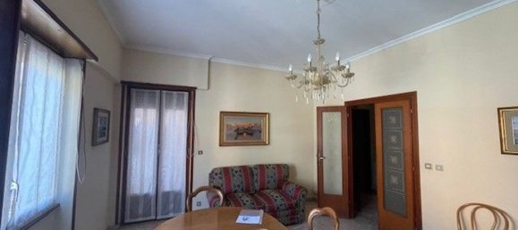 2 Schlafzimmer Wohnung in Rome, Italy, Nr. 338035 4