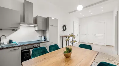 3 rooms Apartment in Rudolfsheim-Funfhaus, Austria No. 28089